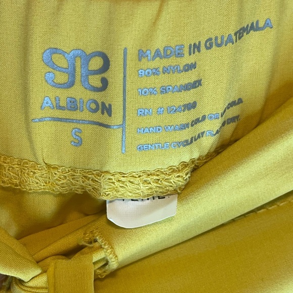 Albion yellow Jetsetters  size small PETITE - Picture 6 of 7